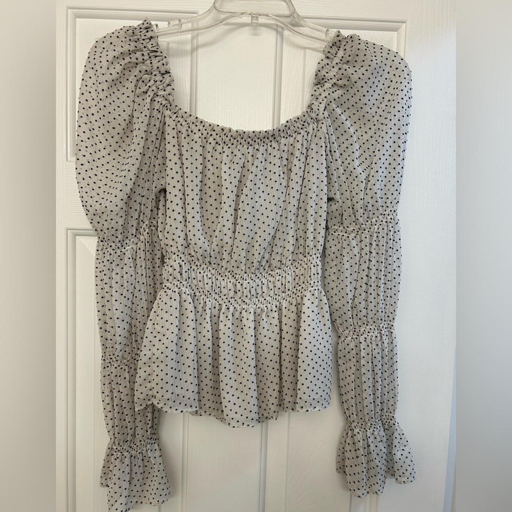ABERCROMBIE square neck top - super flattering